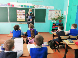 В Липецкой области школьникам о дорожных опасностях напоминают «минутки безопасности»
