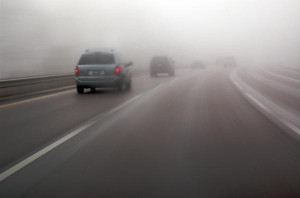Водителей призывают к осторожности из-за тумана