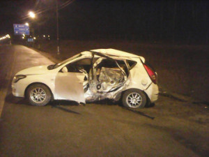 В Задонском районе иномарка врезалась в столб, водитель погиб