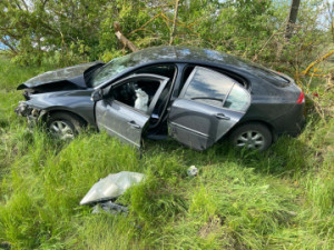 В Тербунском районе в перевернувшемся автомобиле погиб водитель