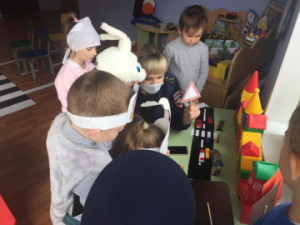 В Липецкой области автоинспекторы с дошкольниками изучают ПДД