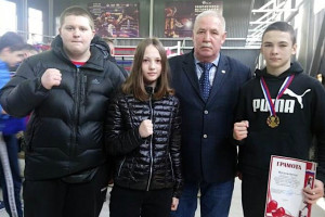 Медали «России» как путёвки в Ульяновск и Витязево