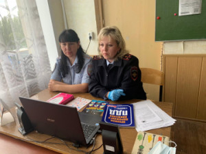 В Липецкой области в рамках профилактического мероприятия «Внимание-дети!» автоинспекторы широко практикуют видеоуроки
