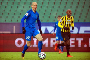 Поярков уехал в Казахстан и сыграл против Вагнера Лава (видео)