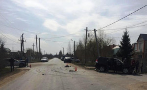 В Липецком районе в столкновении двух иномарок пострадали оба водителя