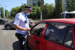Липецкие автоинспекторы выявили больше тысячи фактов неиспользования средств пассивной безопасности на дорогах области