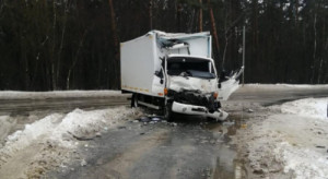 В Липецке в столкновении с КамАЗом пострадал водитель грузовика «Хендай»