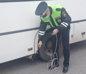 В Липецкой области дорожные полицейские проверили больше двухсот водителей пассажирского транспорта