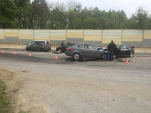 В Липецке столкнулись четыре автомобиля