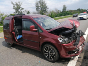 В Липецком районе в результате опрокидывания автомобиля погиб водитель