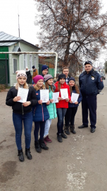 В Липецкой области юные волонтеры призвали водителей не забывать о детском дорожном травматизме