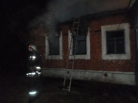 Загорание дома в Лев-Толстовском районе