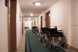 Фонда социального страхования полгода "катает" инвалида с колясками