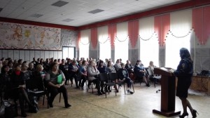 Сотрудники полиции приняли участие в родительском собрании в Левобережном районе Липецка