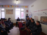Сотрудники сводного отряда липецкой полиции встретились с учащимися дагестанской гимназии