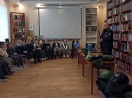 В Липецке первоклассники познакомились с профессией полицейского патрульно-постовой службы