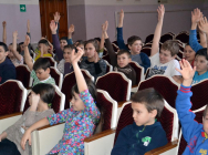 Для детей, находящихся под опекой социальных служб в Липецкой области, проводятся уроки дорожной безопасности