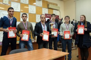 Шахматисты ЕГУ выиграли командный чемпионат области