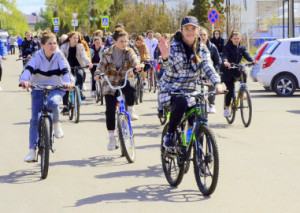 В Липецкой области юные инспекторы движения участвуют в велопробегах, посвященных Дню Победы