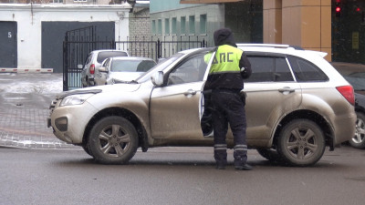 Липецкие автоинспекторы будут выявлять нарушителей на пешеходных переходах