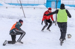 Андряхин ищет команду, Окорочков вернулся в «Елец» с просмотра в Сызрани