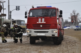 Загорание грузового автомобиля в Хлевенском районе