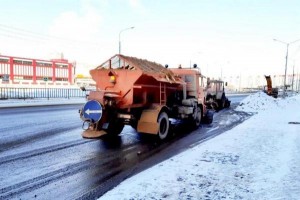 Городские службы борются с последствиями ледяного дождя