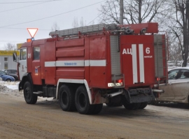 Спасатели МЧС приняли участие в ликвидации последствий ДТП в
Грязинском районе