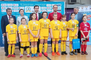 Грязинские гимназистки завоевали «серебро» проекта «Мини-футбол в школу» в ЦФО