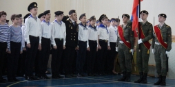 Школьники Октябрьского района приняли участие в военно-патриотической игре «Вперед, мальчишки!»
