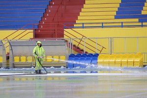 «Арарату» не страшны пертурбации, в Красногорске всё готово... для хоккея (видео)