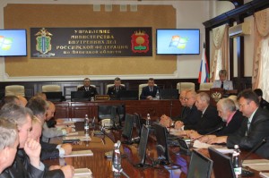 Поздравления с Днём полиции прозвучали в адрес ветеранов ОВД Липецкой области