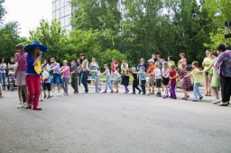 В Липецке для детей с ограниченными возможностями здоровья проведут «День красок»
