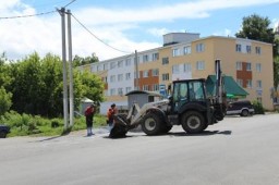 В Лебедяни начат ремонт водоотводного лотка на улице Горького