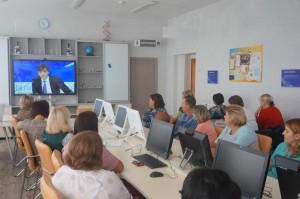 Жители Тербунского района приняли участие в онлайн-встрече с руководителем Рособрнадзора