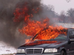 В Лебедяни ночью сгорел автомобиль