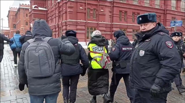 В Москве полиция задержала пришедших на акцию жен мобилизованных